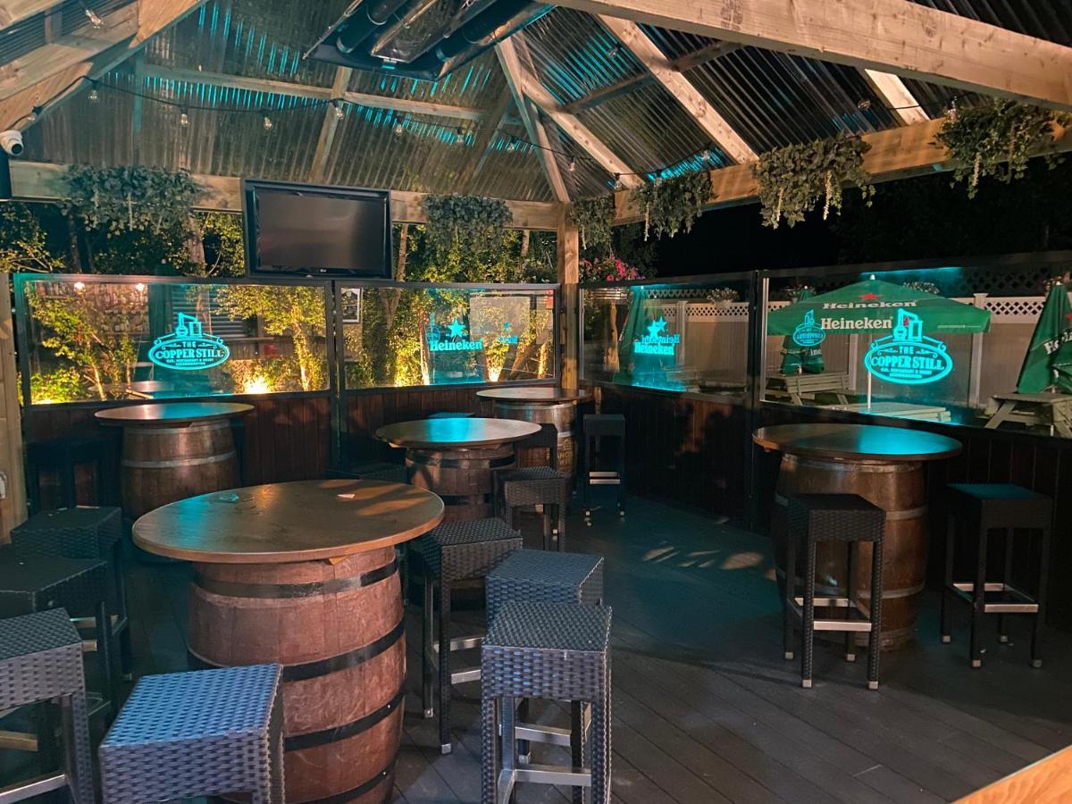Hotel The Copper Still Bar Restaurant & Boutique